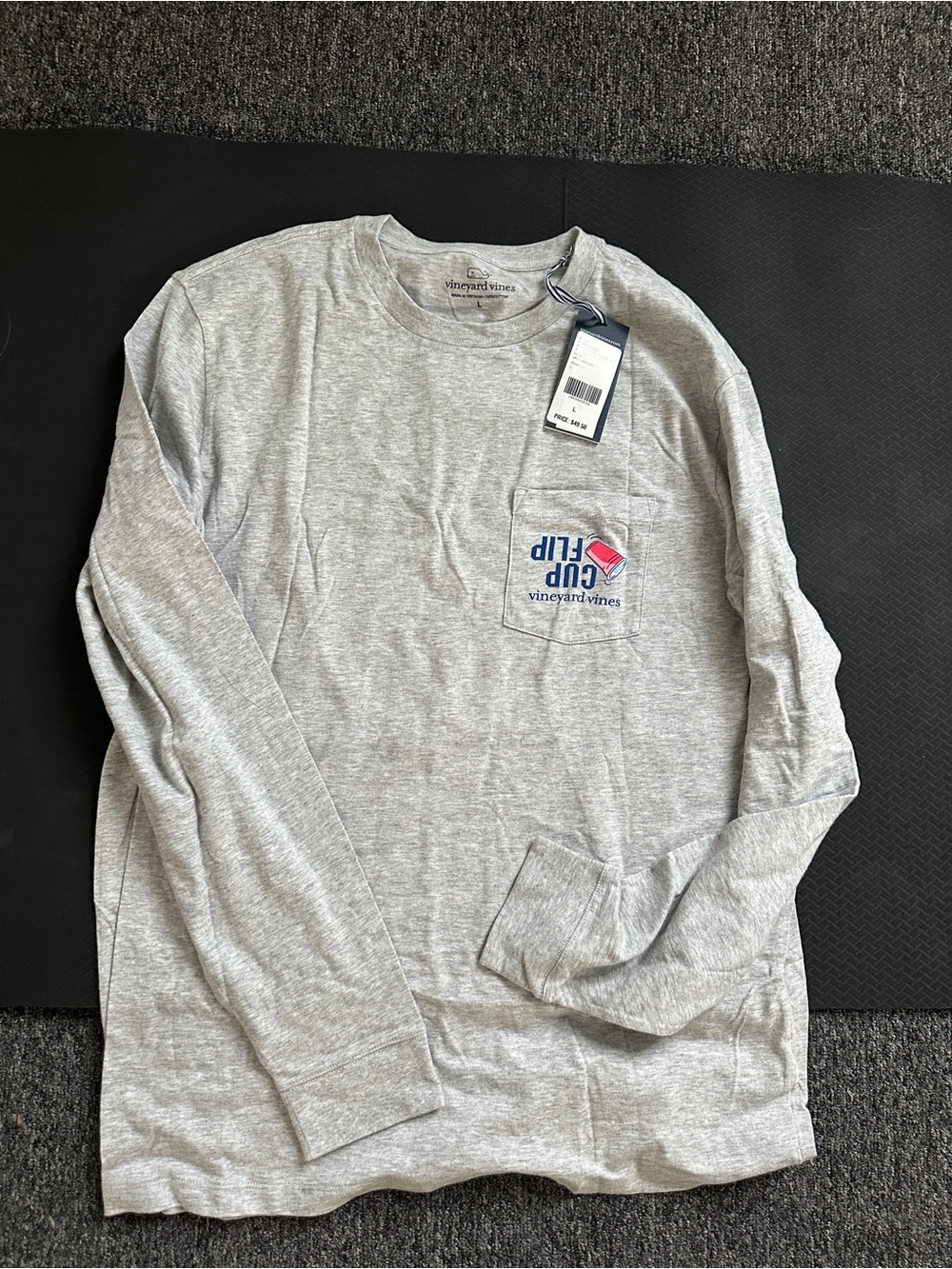Vineyard Vines Heather Gray Long-Sleeve Pocket Tee with Logo